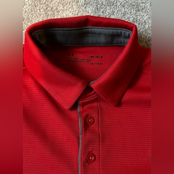 Under Armour Mens Shirt M Red Mesh Polo
HeatGear Loose Stretch Athletic - Picture 3 of 4